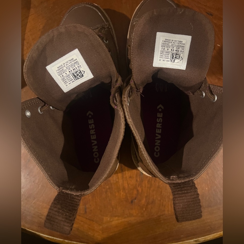 Converse Chuck Taylor Crafted Boot Hi in the "Chocolate" Leather - Picture 8 of 10